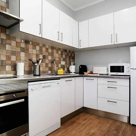 7 Apartment *
